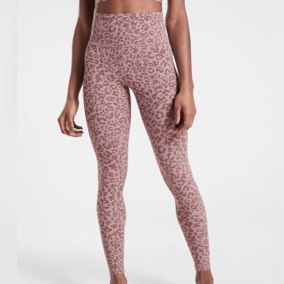 Athleta High Rise Tight Women's Mauve Pink Leopard Size XS Leggings - Picture 1 of 6